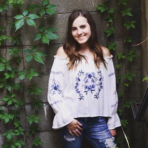 Meet your Posher, Ashley